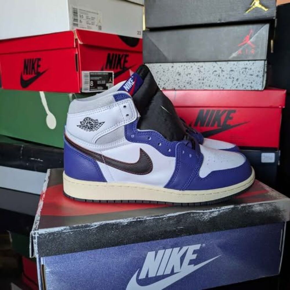 BRAND NEW Nike Air Jordan 1 Retro High OG